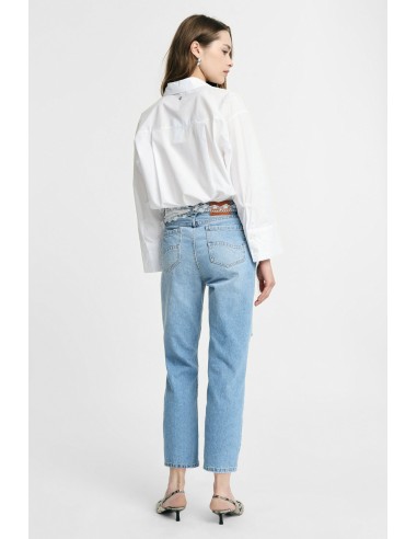 Jean mom fit taille haute, déchirures et dentelle, s’il vous plaît
