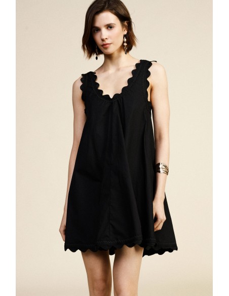 Robe courte sans manches à bordures festonnées Dixie
