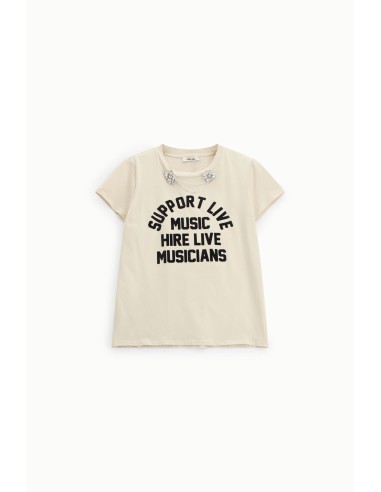 T-Shirt imprimé sur le devant avec applications de bijoux Dixie