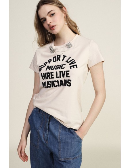 T-Shirt imprimé sur le devant avec applications de bijoux Dixie