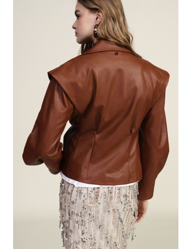 Veste en faux cuir avec épaules structurées et ceinture Dixie