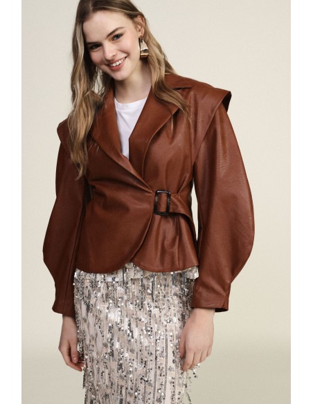 Veste en faux cuir avec épaules structurées et ceinture Dixie
